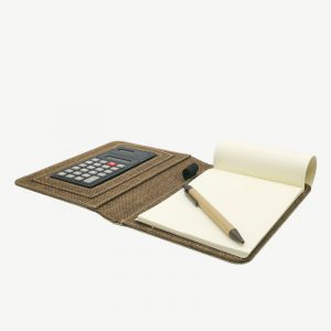 libreta ecológica de arpillera con calculadora